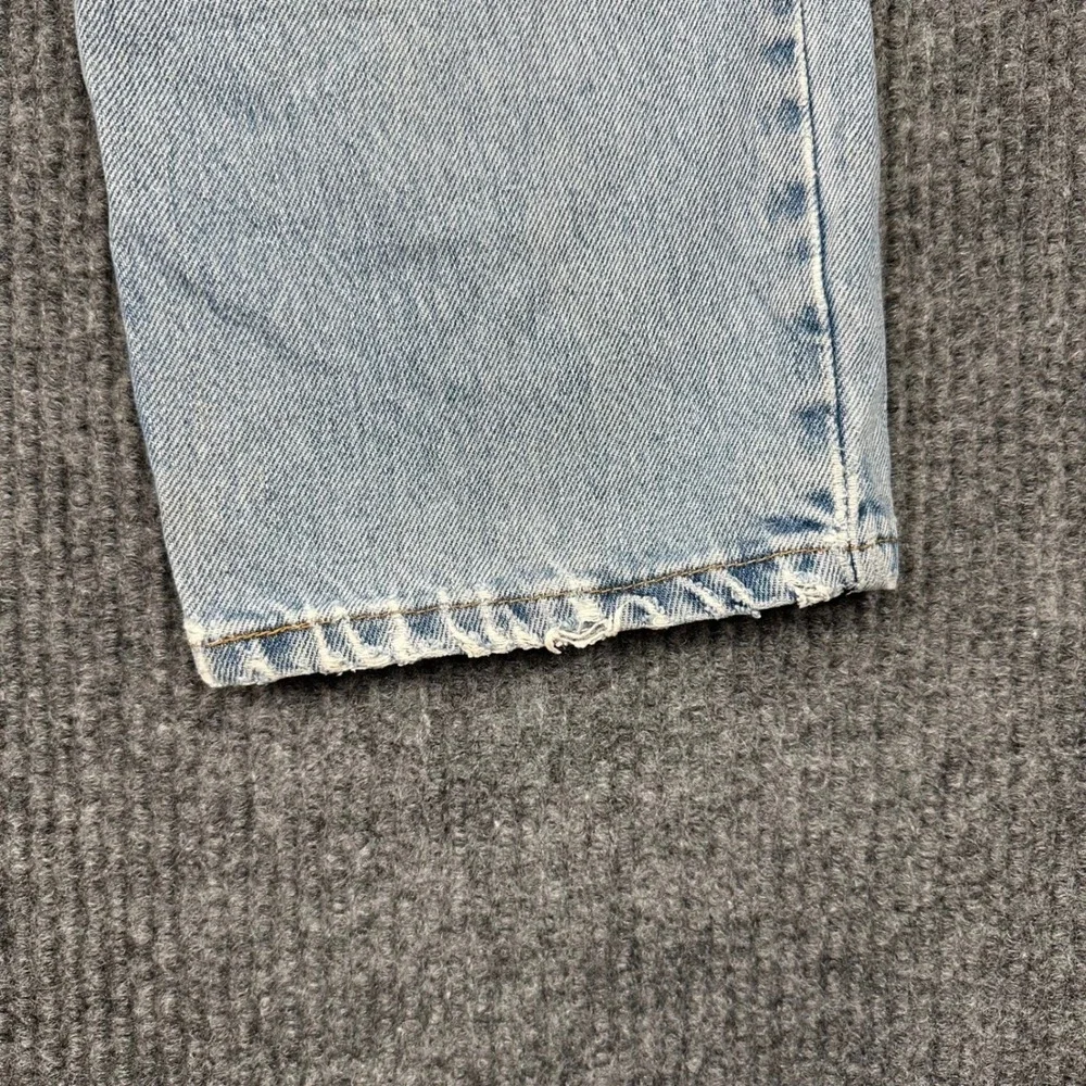 Vintage‎ 90s Levi's 550 Relaxed Fit Jeans Mens 33x32 Light Wash Distressed Denim